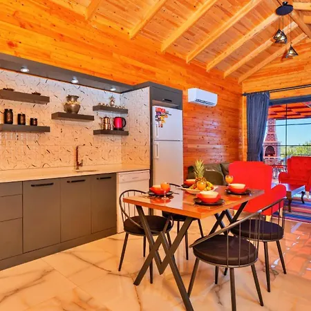 1 Bedroom 6841 Villa Kalkan